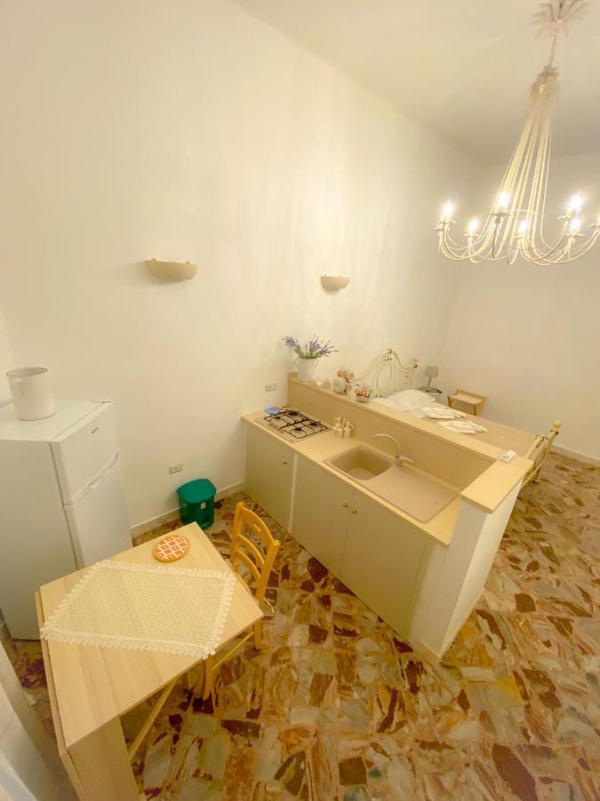 La Casa Di Nonna Sisina Villa Mola di Bari Dış mekan fotoğraf