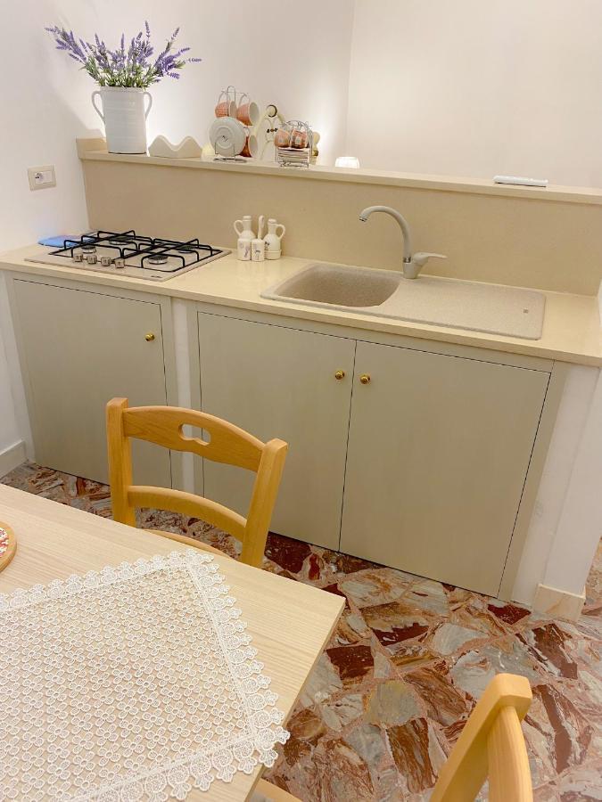 La Casa Di Nonna Sisina Villa Mola di Bari Dış mekan fotoğraf